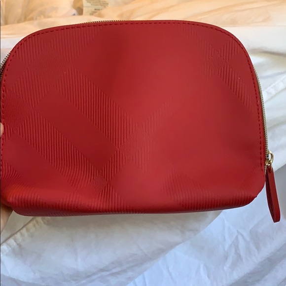 Burberry Makeup Bag - Picture 1 of 4